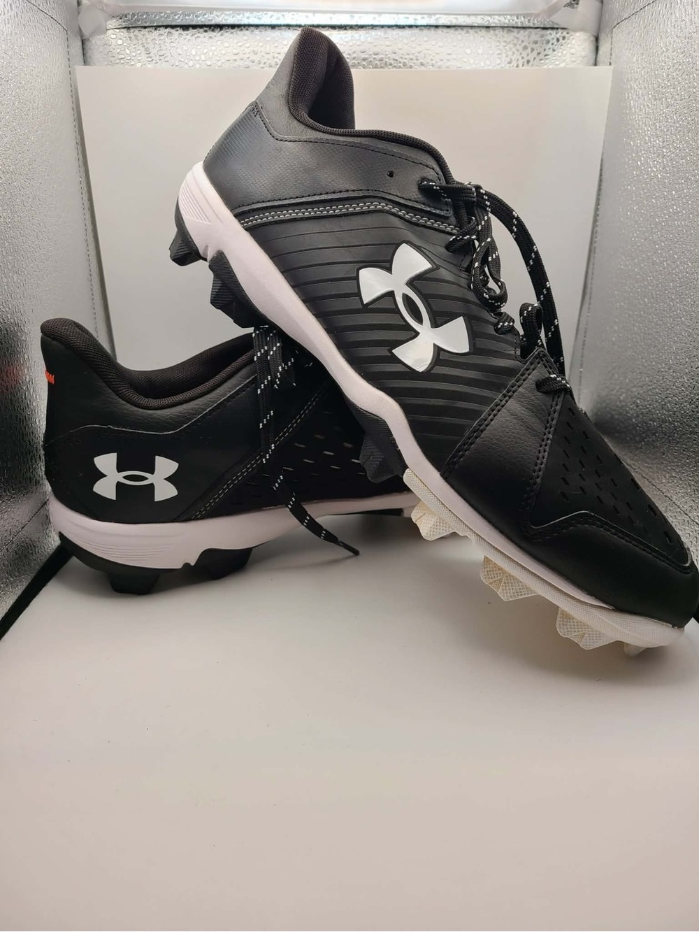 Under Armour Men's Leadoff Low RM baseball cleats